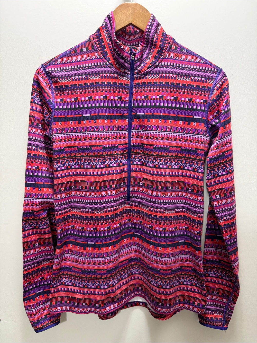 Nike PRO DRI-FIT Vibrant Pink & Purple Quarter-Zip Pullover Size L 27x20